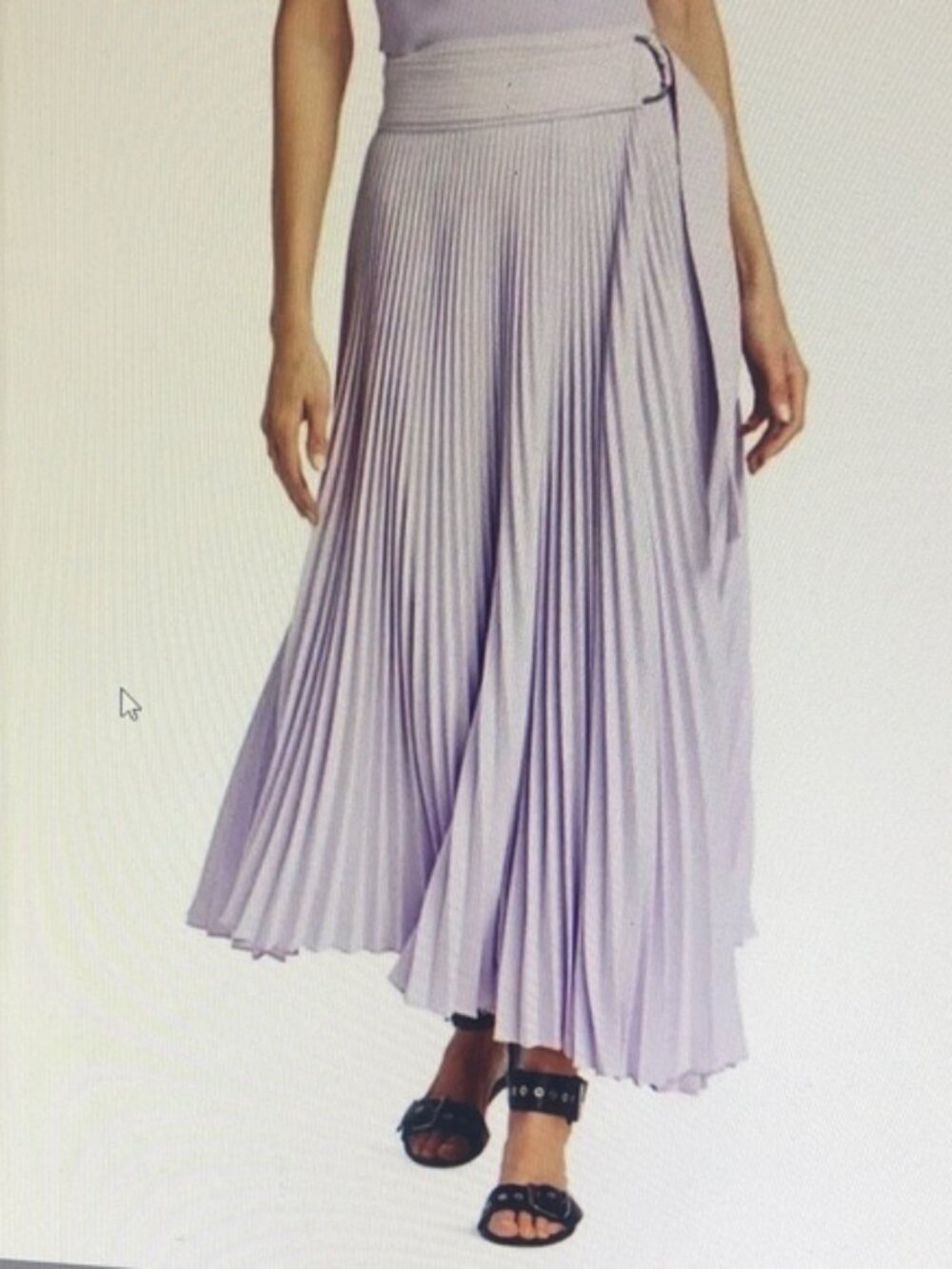 Elegant Lavender Pleated Skirt
